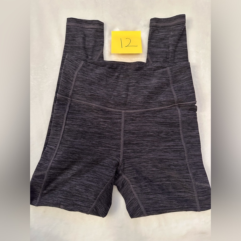 Victoria’s Secret Incredible Essential Legging
